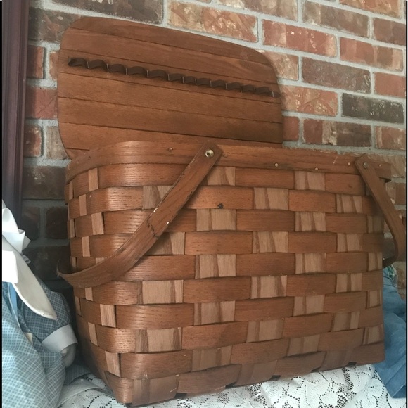 ❤️Rare Vintage 1960’s Handmade picnic wicker Basket‼️FINAL SALE